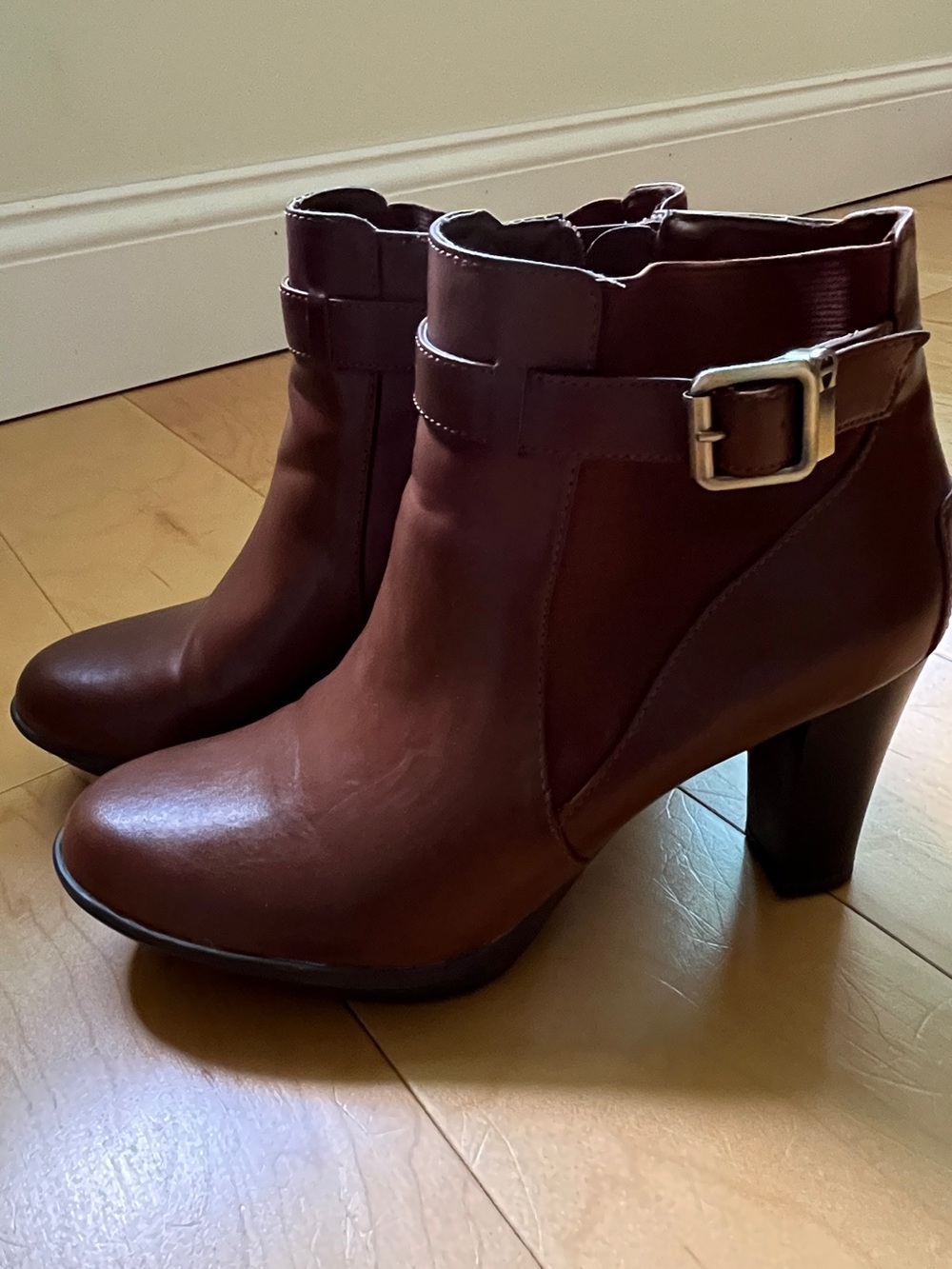 Etienne Aigner Chestnut Brown Leather Ankle Boots with Buckle